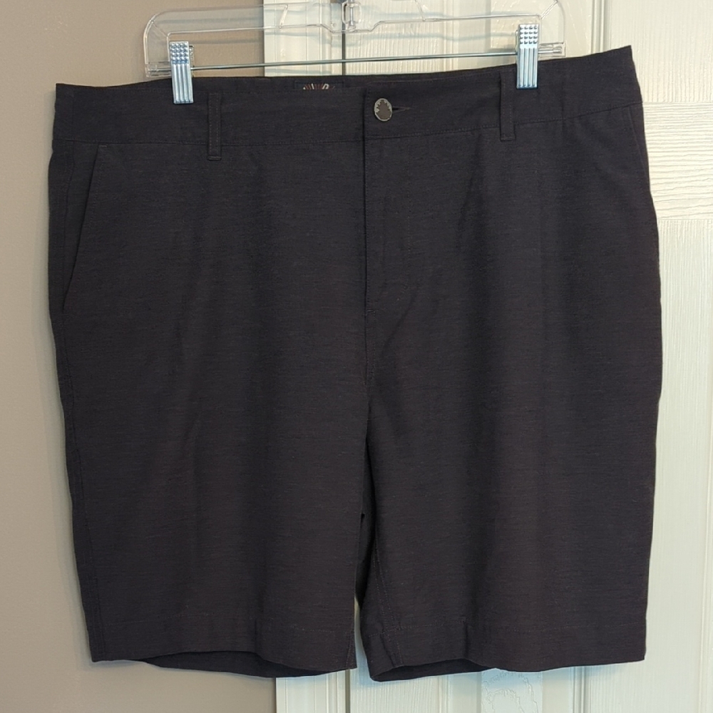 Faherty  Men's Charcoal Flat-Front All Day Shorts